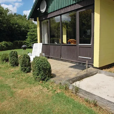 Three-bedroom Holiday In Дом отдыха