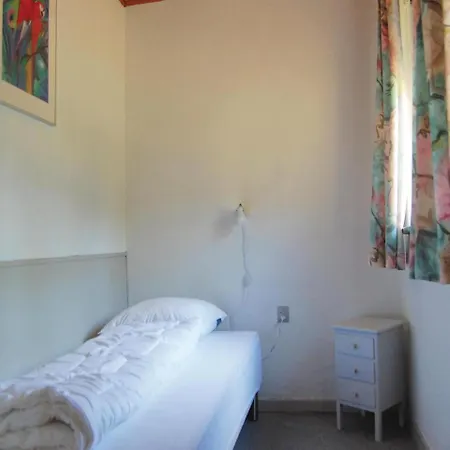 Дом отдыха Three-bedroom Holiday In Hejls